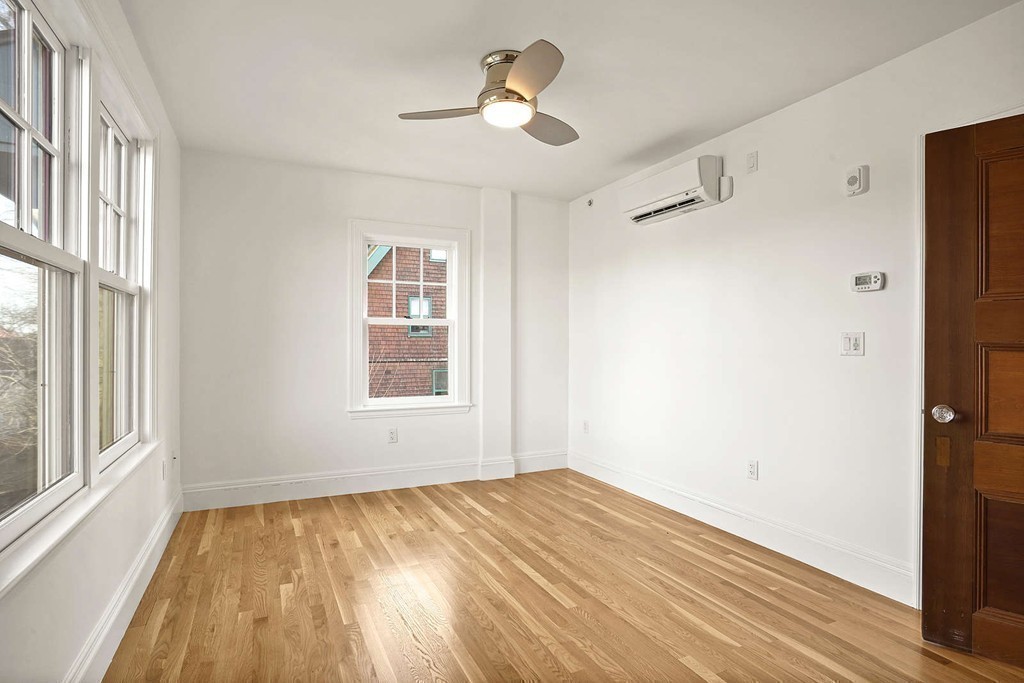 165 Winthrop Road, Unit D Brookline, MA 02445 - Photo 37 of 40