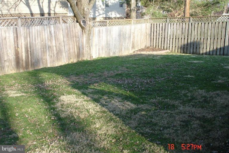 6910 Digby Road Gwynn Oak, MD 21207 - Photo 22 of 22 Back yard