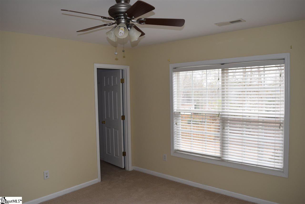 332 Rhapsody Lane Boiling Springs, SC 29316 - Photo 19 of 35
