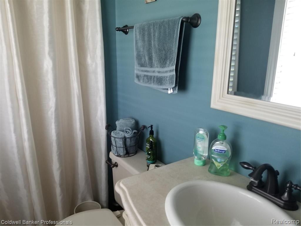 12407 Ruppert Road Perry, MI 48872 - Photo 20 of 37