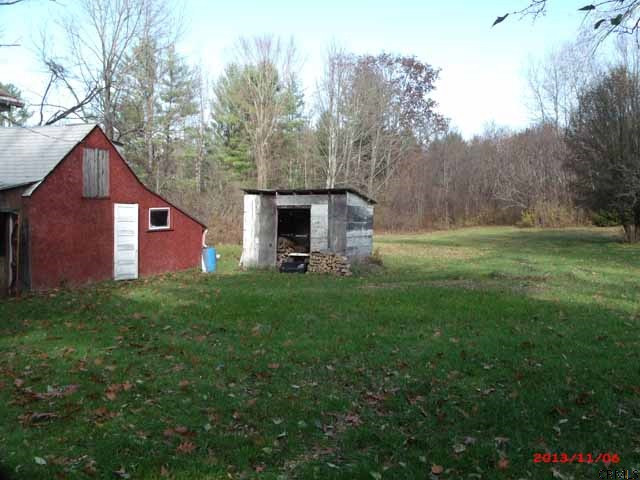 152 Hart Road Ephratah, NY 13452 - Photo 11 of 20 Photo 11