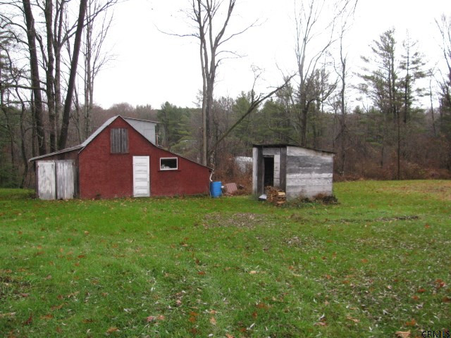 152 Hart Road Ephratah, NY 13452 - Photo 7 of 20 Photo 7