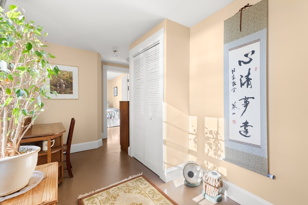 43 Front Street, Unit 43 Beverly, MA 01915 - Photo 33 of 36