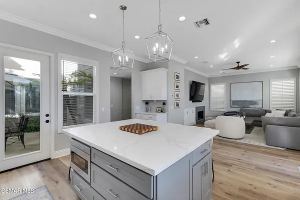 $2,100,000 | 6140 Deerhill Road, Oak Park, CA 91377