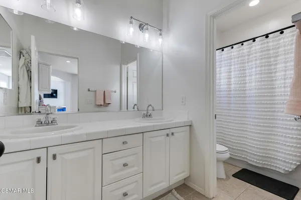 $2,100,000 | 6140 Deerhill Road, Oak Park, CA 91377