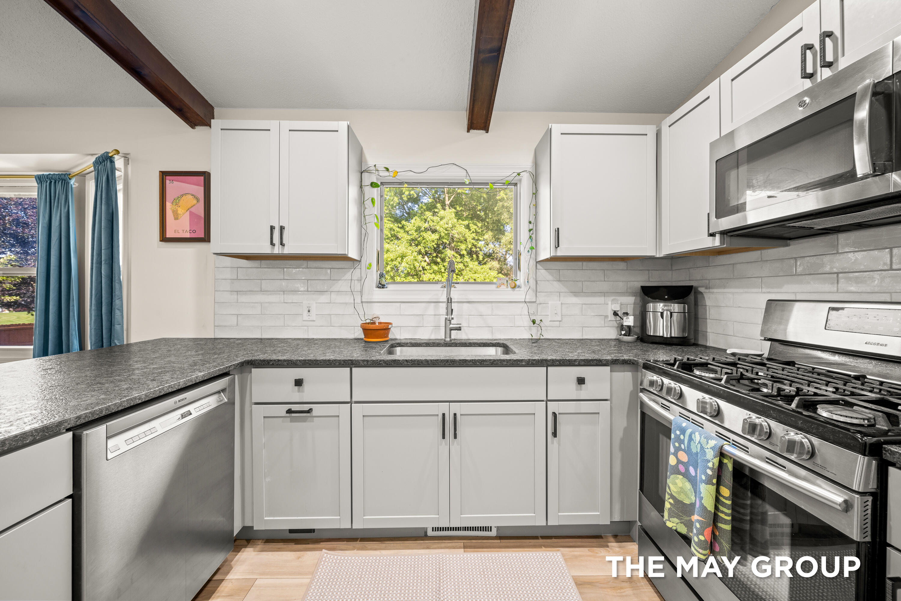 7151 Churchill Street Jenison, MI 49428 - Photo 21 of 68 Kitchen