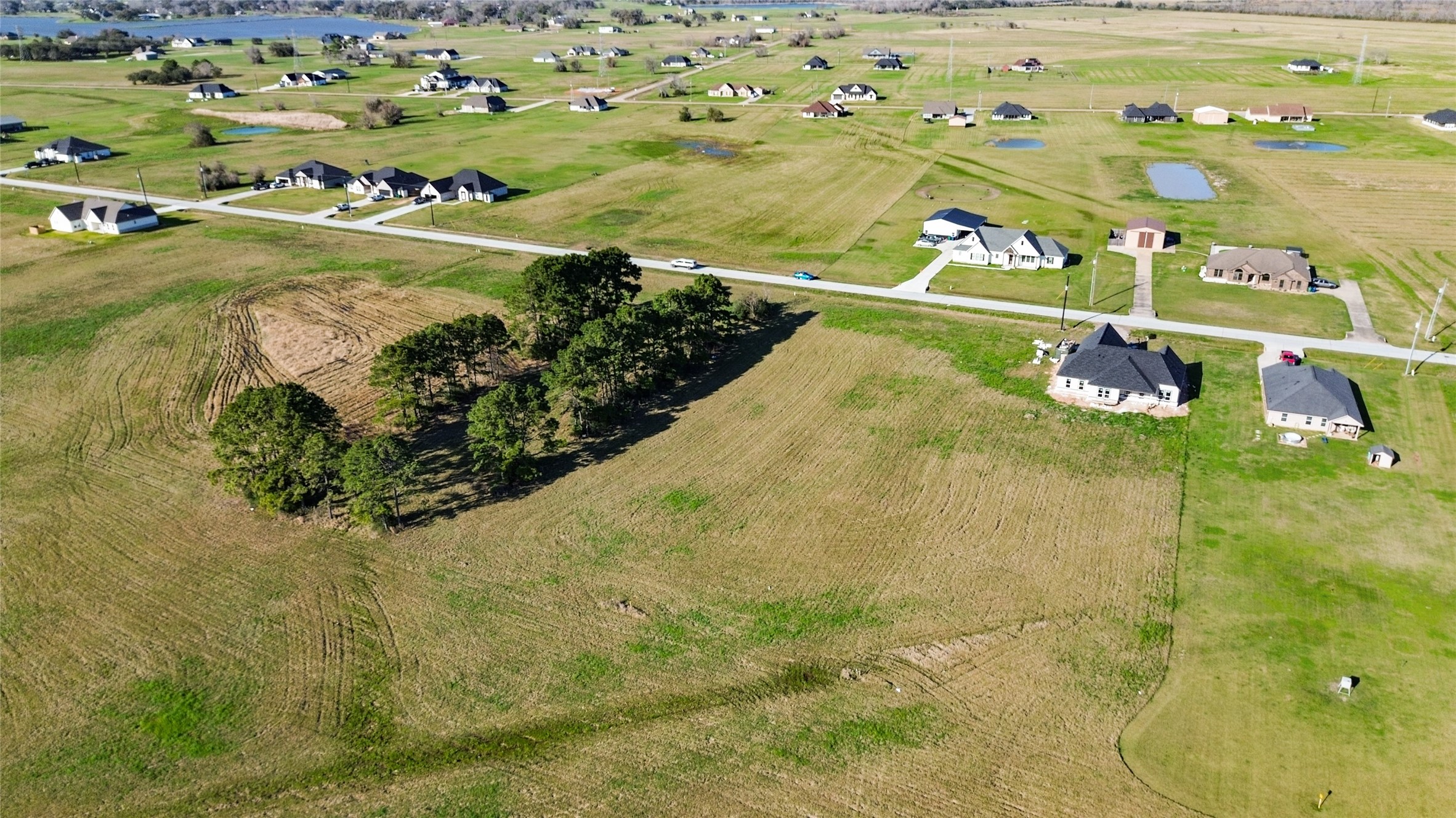577 Longhorn Trail Angleton, TX 77515 - Photo 7 of 10 a view of swimming pool with a lot of people sitting in it