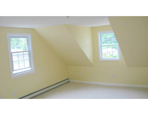 95 Ricard Street Seekonk, MA 02771 - Photo 11 of 16 Gallery Image 11