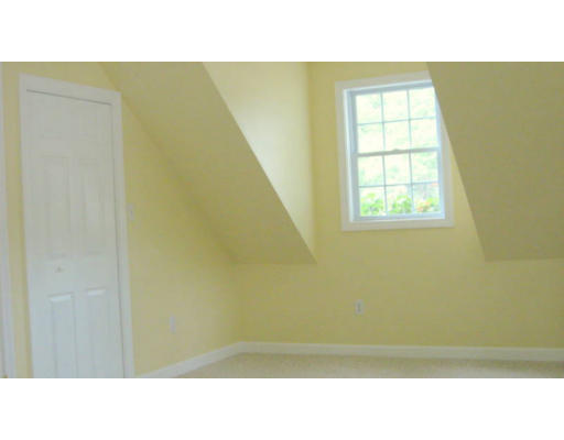 95 Ricard Street Seekonk, MA 02771 - Photo 12 of 16 Gallery Image 12