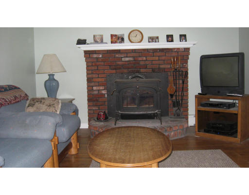 95 Ricard Street Seekonk, MA 02771 - Photo 8 of 16 Gallery Image 8