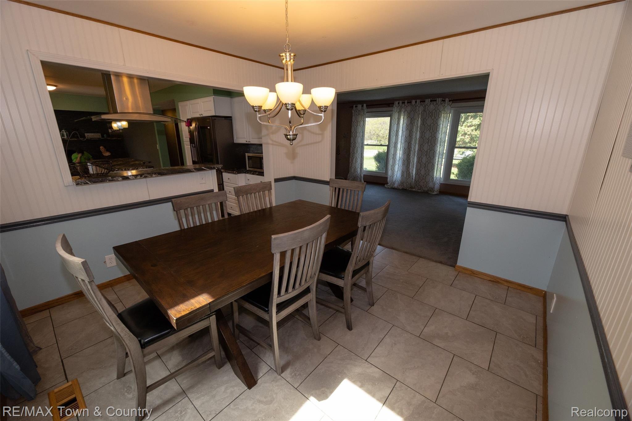 1379 Kennebec Road Grand Blanc, MI 48439 - Photo 11 of 52 11.jpg