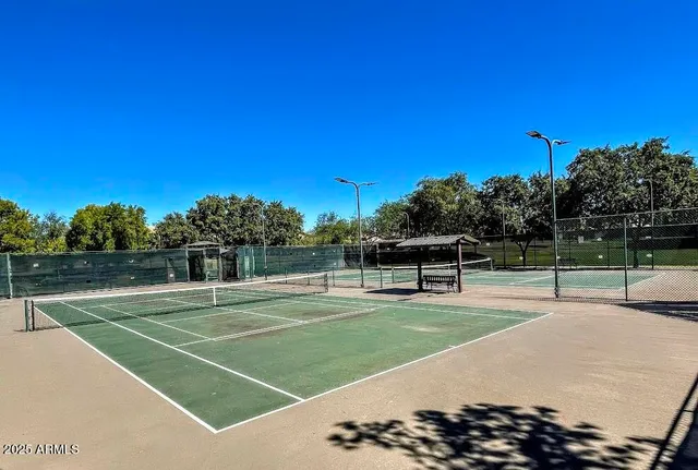 a view of a tennis court