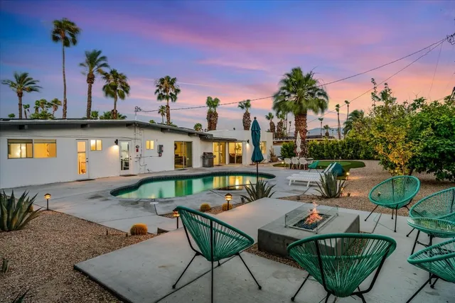 $999,000 | 2097 North Berne Drive, Palm Springs, CA 92262