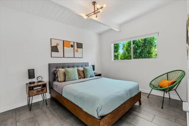 $999,000 | 2097 North Berne Drive, Palm Springs, CA 92262