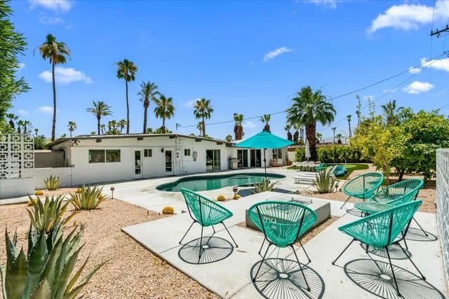 $999,000 | 2097 North Berne Drive, Palm Springs, CA 92262