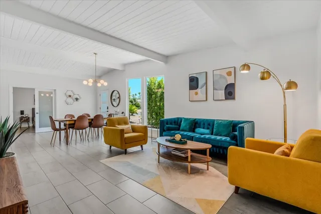 $999,000 | 2097 North Berne Drive, Palm Springs, CA 92262