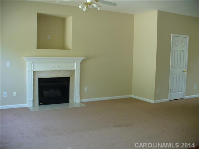 700 Shellstone Place, Unit 700 Fort Mill, SC 29708 - Photo 5 of 7
