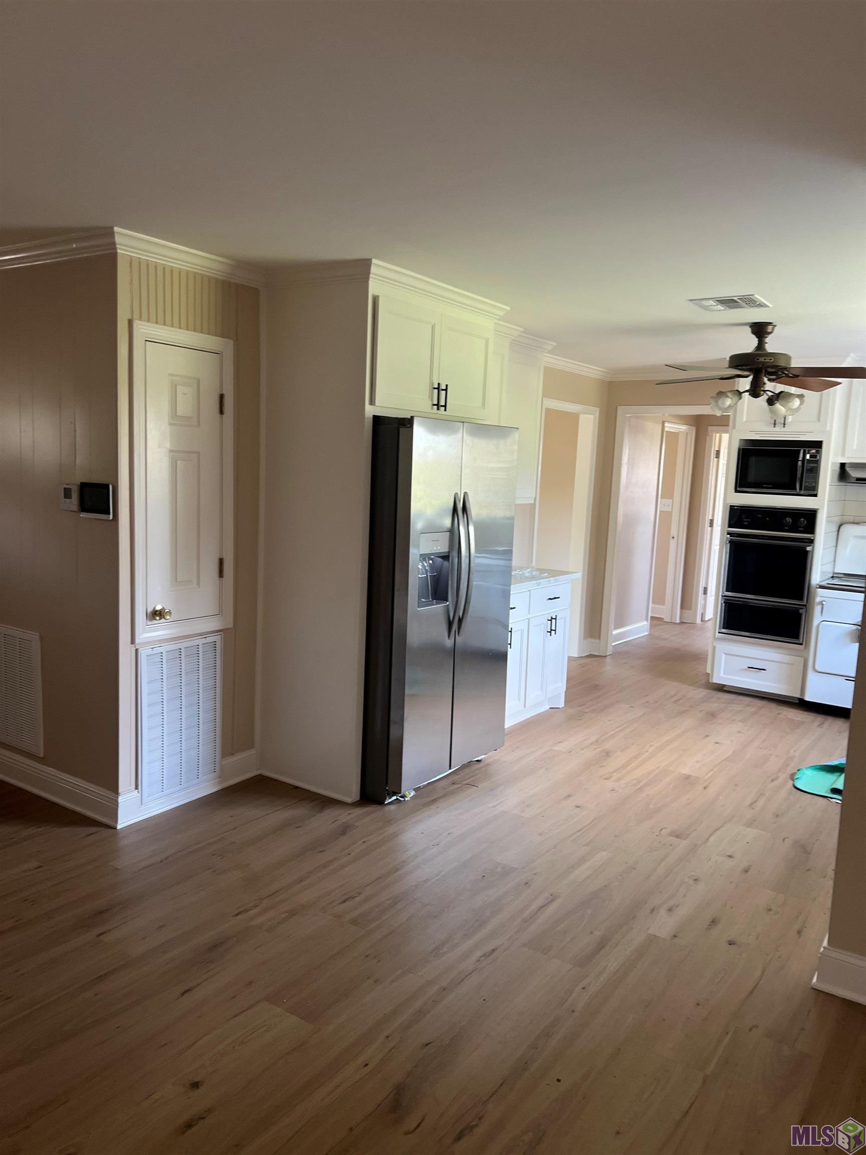 13128-9 Lamar Moran Road St. Amant, LA 70774 - Photo 3 of 8