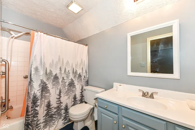 $405,000 | 12615 East 86th Street, Indianapolis, IN 46236