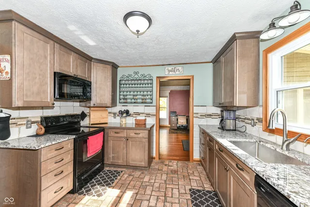 $405,000 | 12615 East 86th Street, Indianapolis, IN 46236