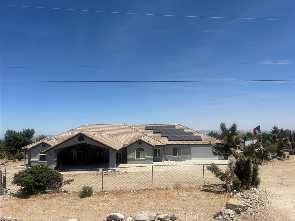 1220 Smoke Tree Road Pinon Hills, CA 92372 - Photo 1 of 46 Gallery Image 1
