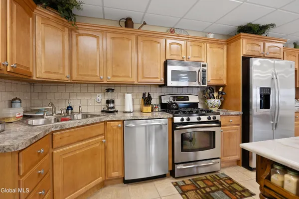 $3,995,000 | 2988 Lake Shore Drive, Lake George, NY 12845