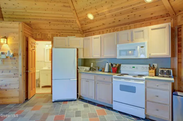 $3,995,000 | 2988 Lake Shore Drive, Lake George, NY 12845