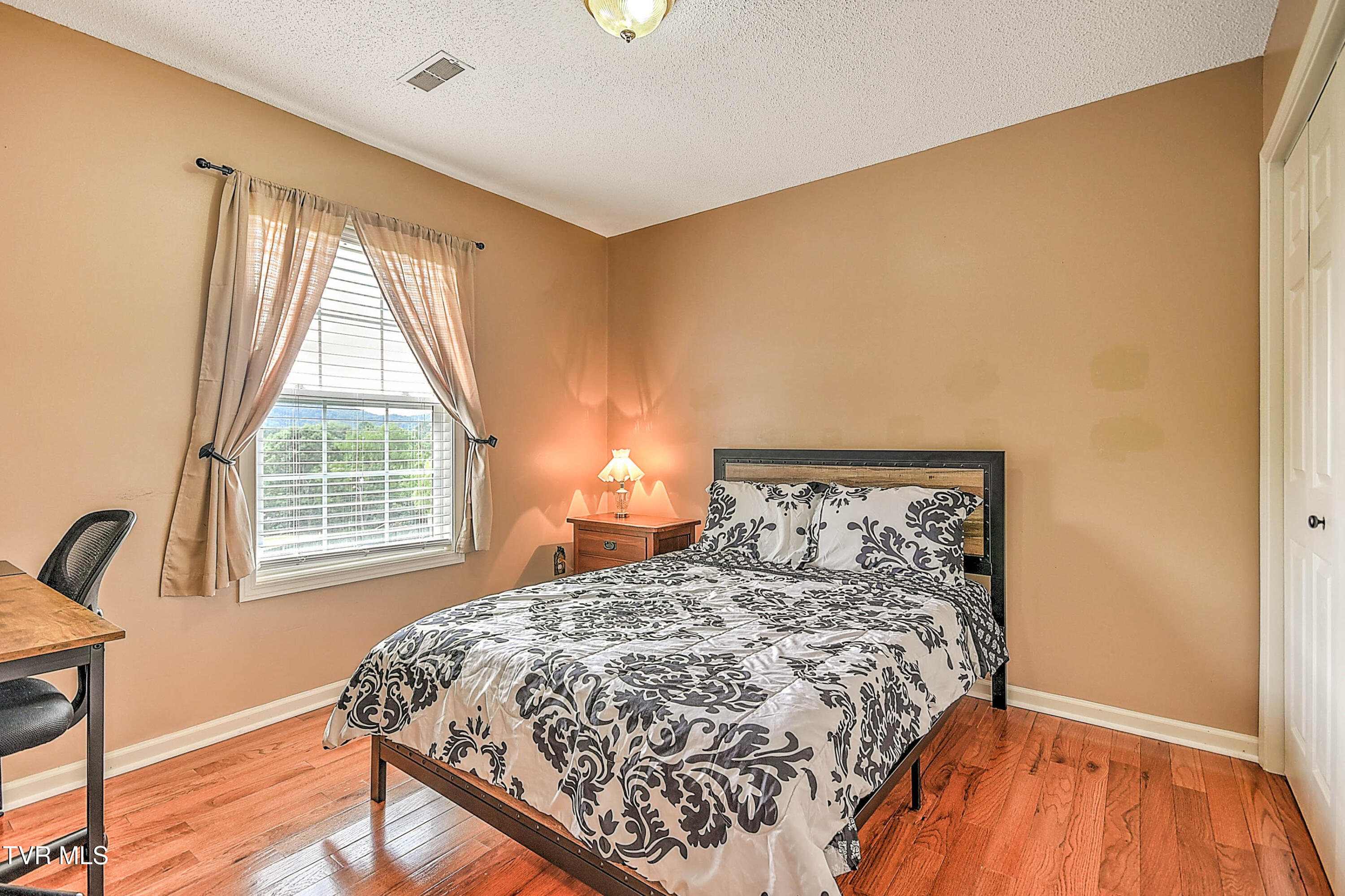 1017 Barber Road Bristol, TN 37620 - Photo 34 of 57 1017 Barber EL-23