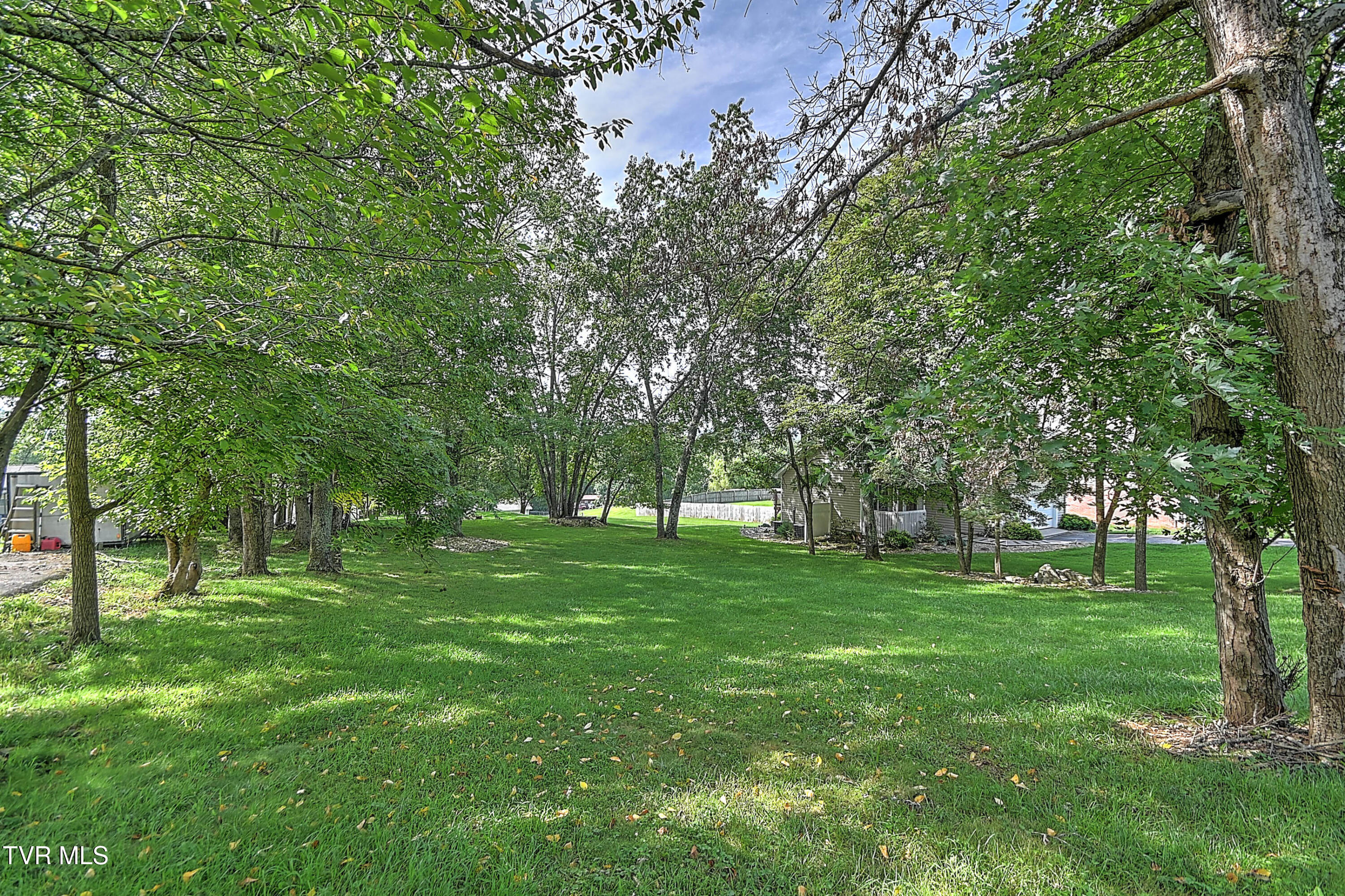 1017 Barber Road Bristol, TN 37620 - Photo 44 of 57 Barber * EL-3
