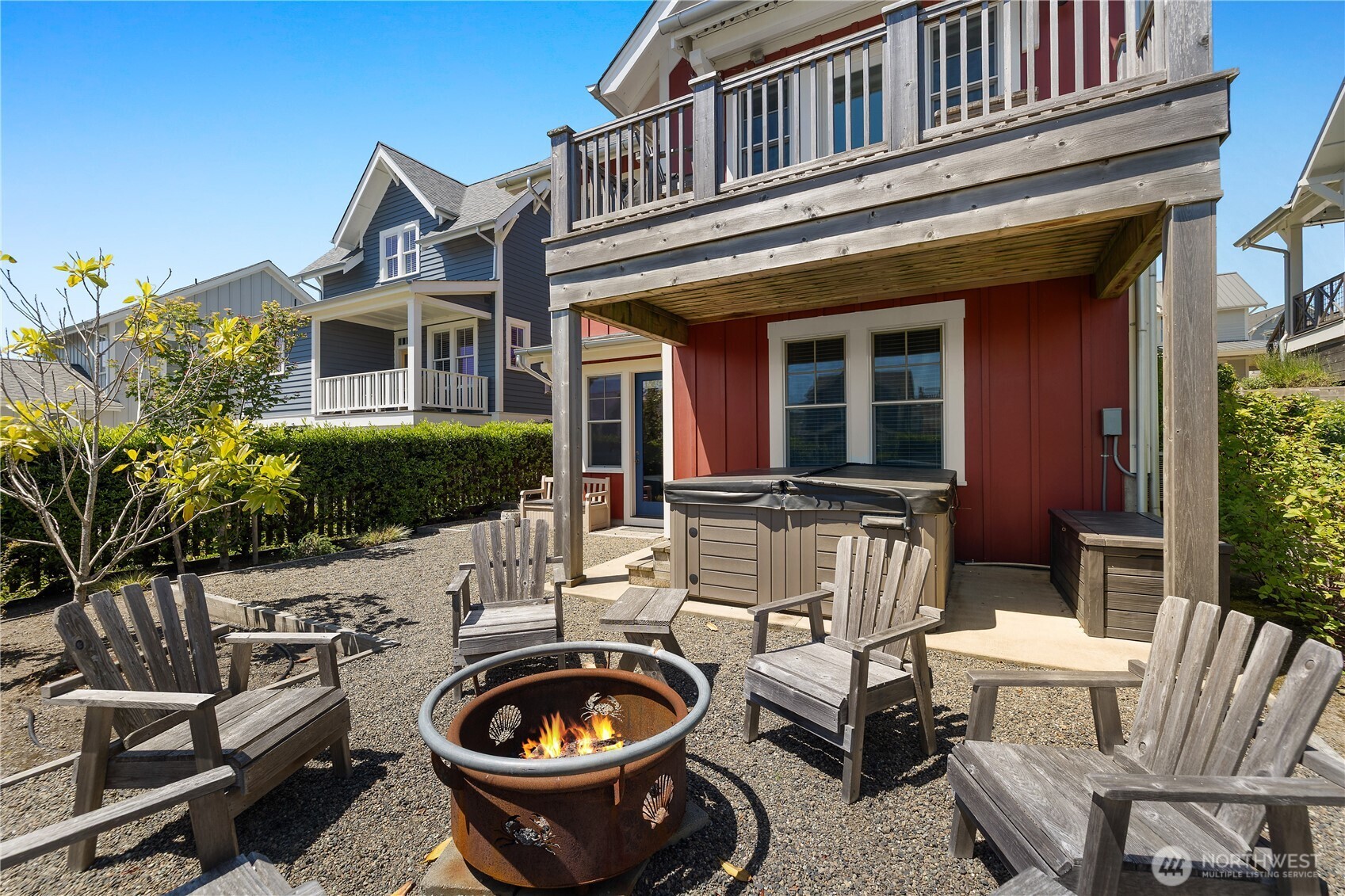 61 Horizon Street Pacific Beach, WA 98571 - Photo 23 of 29 a view of a chair and table in the patio