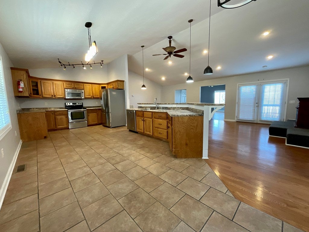 452 Breezy Ridge Road Woodlawn, VA 24381 - Photo 16 of 46 Gallery Image 16