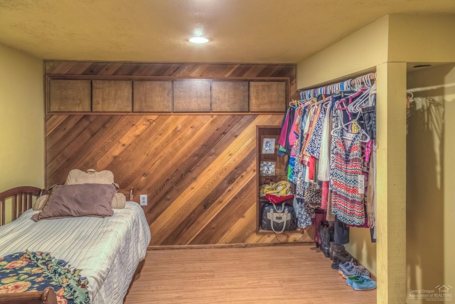 61850 Dobbin Road Bend, OR 97702 - Photo 16 of 25 Additional Photo