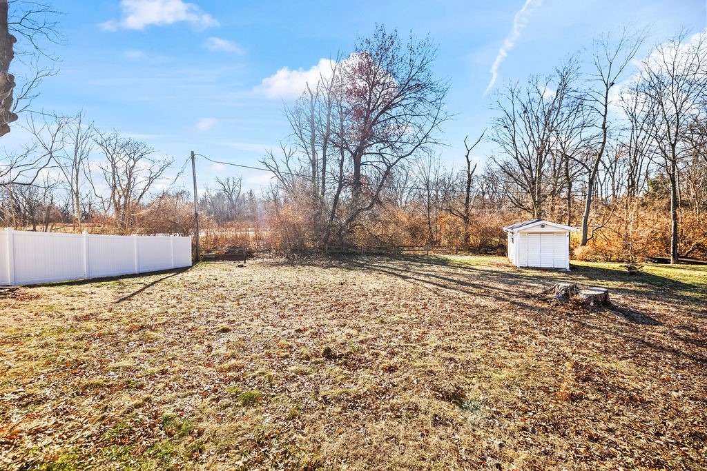 1433 Masters Lane Decatur, IL 62521 - Photo 39 of 41 Gallery Image 39