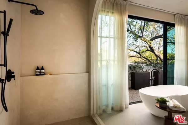 $7,350,000 | 5344 Oak Park Avenue, Encino, CA 91316