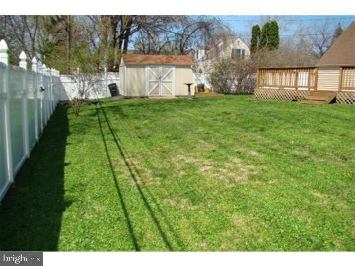 1818 Scott Road Oreland, PA 19075 - Photo 20 of 24 Exterior Back