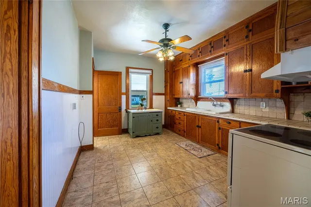 $259,000 | 1727 Whitener Street, Cape Girardeau, MO 63701