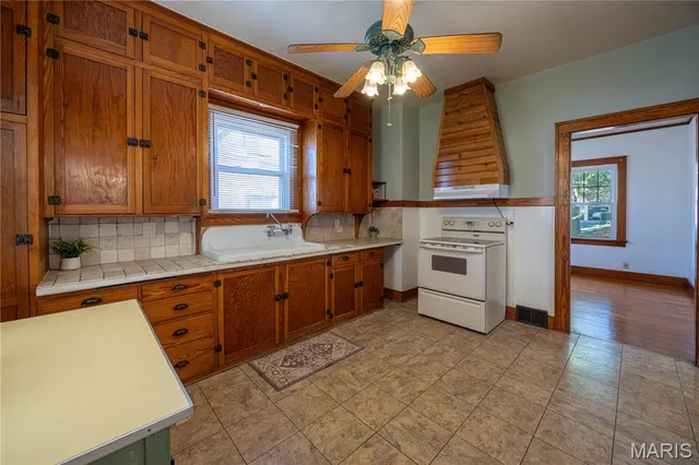 $259,000 | 1727 Whitener Street, Cape Girardeau, MO 63701