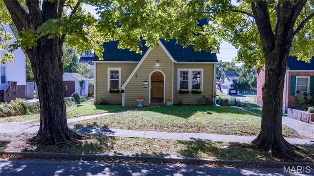 $259,000 | 1727 Whitener Street, Cape Girardeau, MO 63701