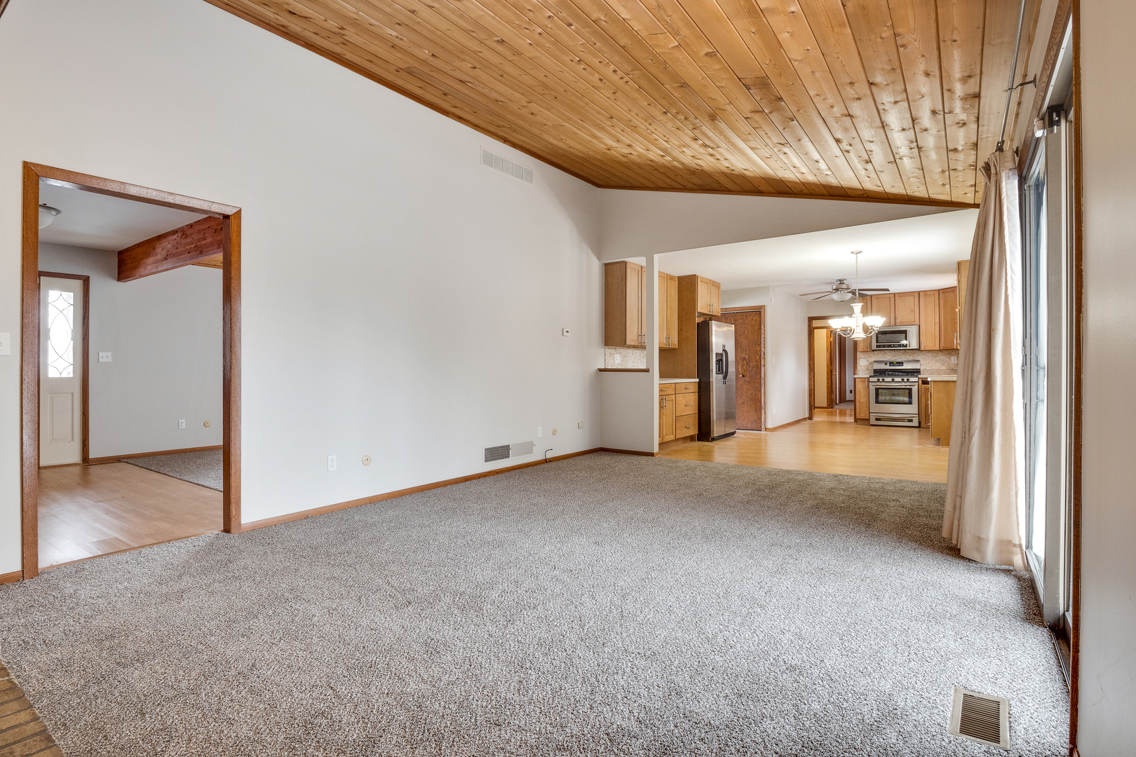 21744 South Owens Road Mokena, IL 60448 - Photo 11 of 26 Gallery Image 11