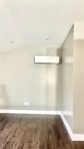 $1,850 | 216 Maple Avenue, Barrington, RI 02806