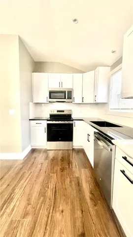 $1,850 | 216 Maple Avenue, Barrington, RI 02806