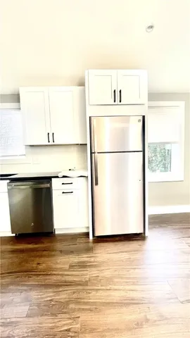 $1,850 | 216 Maple Avenue, Barrington, RI 02806