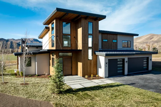 $3,875,000 | 10 Streamside Drive, Blaine County, ID 83333
