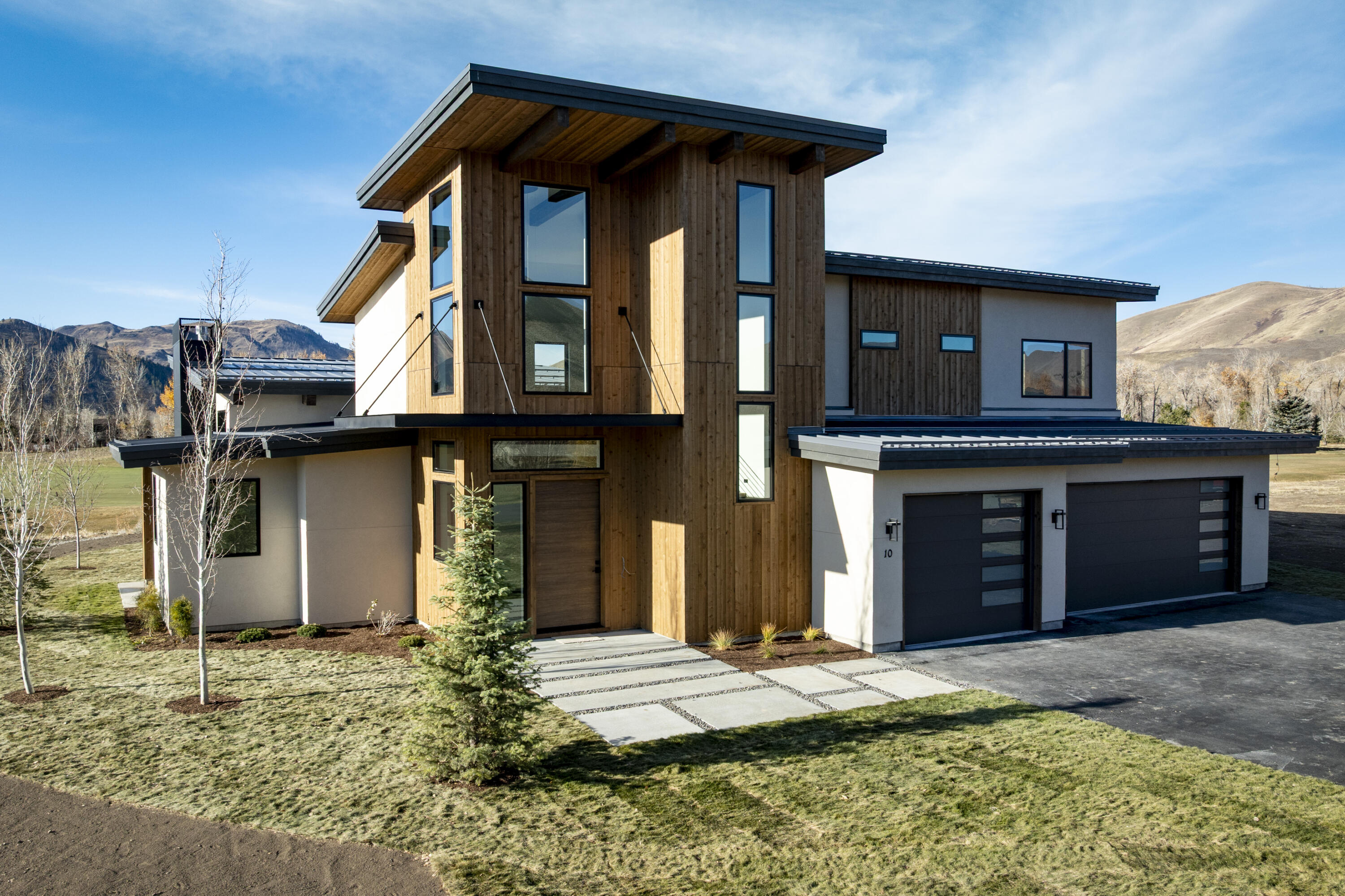 10 Streamside Drive Blaine County, ID 83333 - Photo 2 of 37 Front Angle