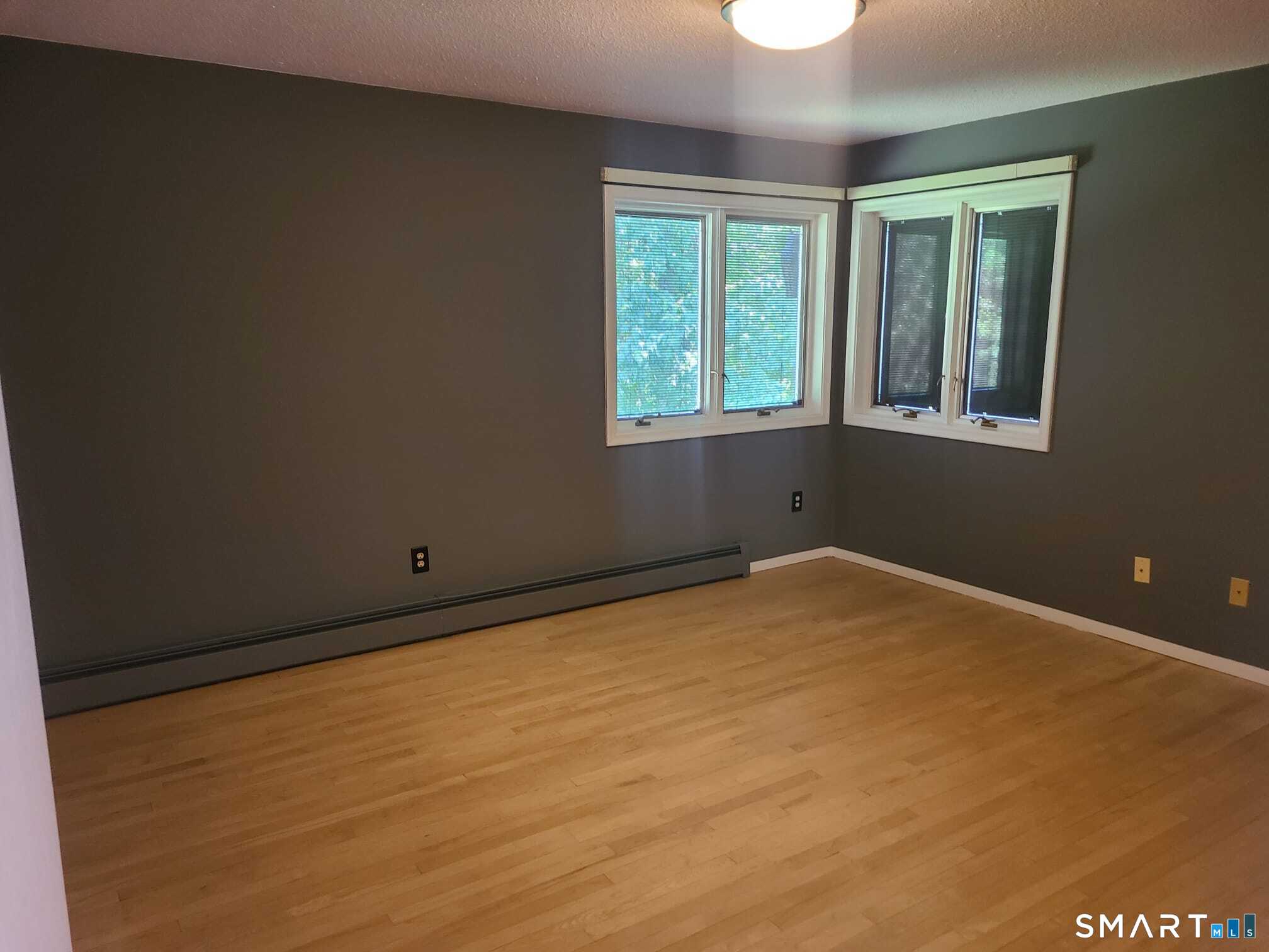 925 Dunbar Hill Road Hamden, CT 06514 - Photo 29 of 39