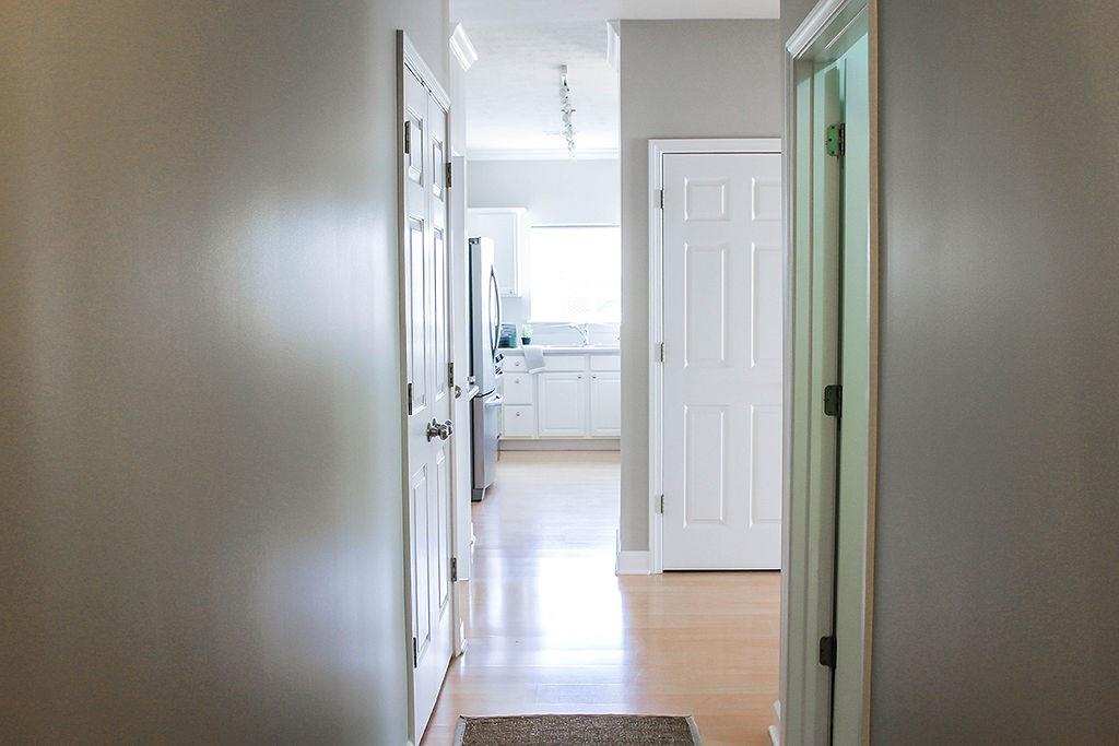 1487 Shadow Ridge Road Indianapolis, IN 46280 - Photo 2 of 46 Gallery Image 2