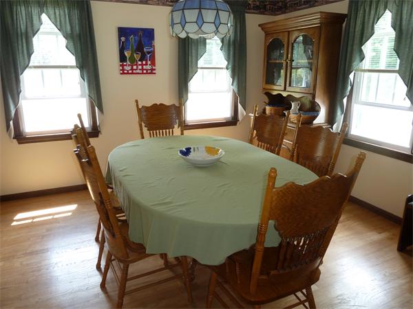 36 Lexington Road Dracut, MA 01826 - Photo 6 of 11 Gallery Image 6