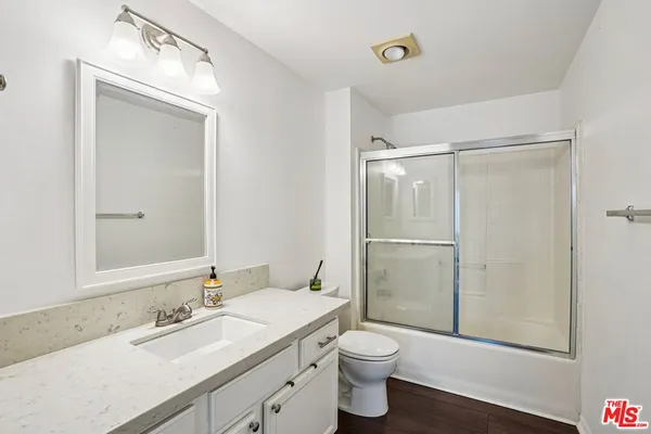 $699,000 | 2003 Artesia Boulevard, Unit 105, Torrance, CA 90504