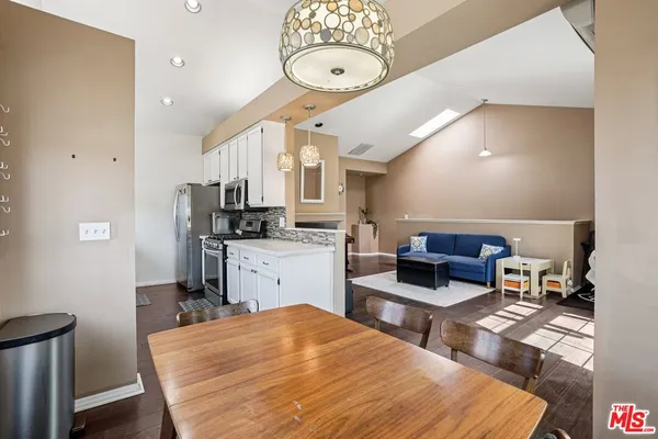 $699,000 | 2003 Artesia Boulevard, Unit 105, Torrance, CA 90504