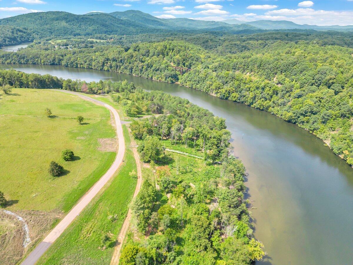 Lot 10 Springsteen Circle Hardy, VA 24101 - Photo 4 of 17 DJI_0019